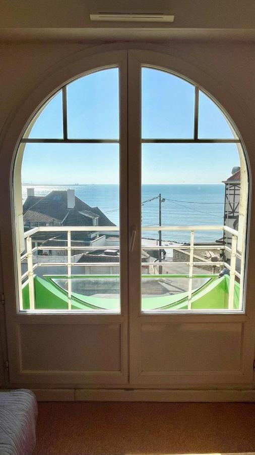 Les Hublots - Appartement Vue Mer Wimereux Esterno foto